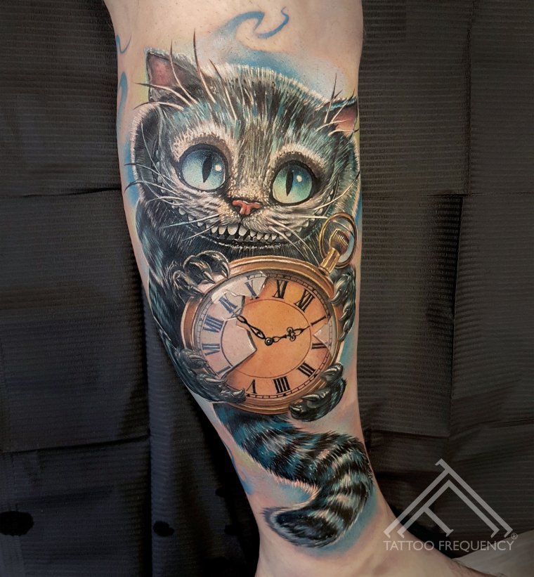 Татуировка кот из Алисы в стране чудес