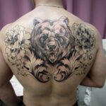 Мужские татуировки на спине (41 фото) 9 тату