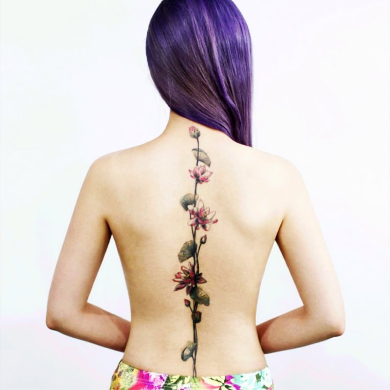 Женские татуировки вдоль позвоночника (46 фото) 4