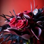 Букет цветов в черных и красных тонах (66 фото) 1