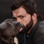 ФОТО: Собака с бородой 16 тату на запястье